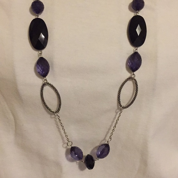 Silver necklace with black and purplish-blue beads - Picture 2 of 4